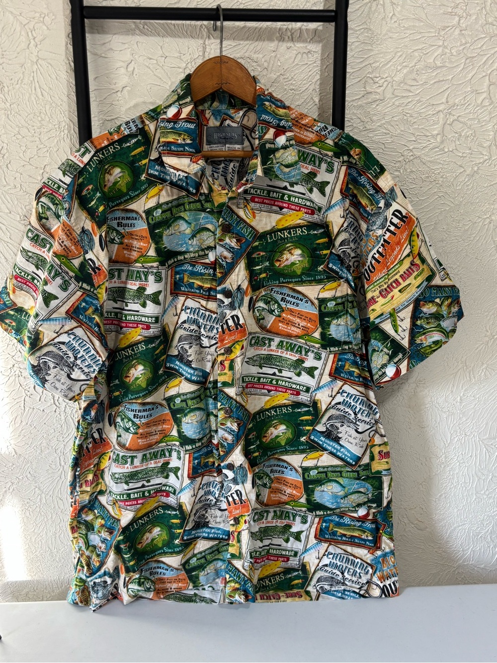 HighSeas Freshwater Fish Themed Multi Green Mens L